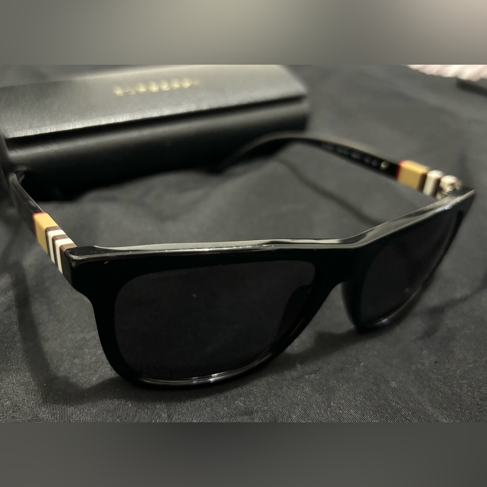 100% Authentic Burberry Sunglasses